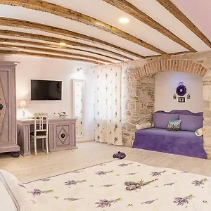 Pensión Boutique Cardea Split