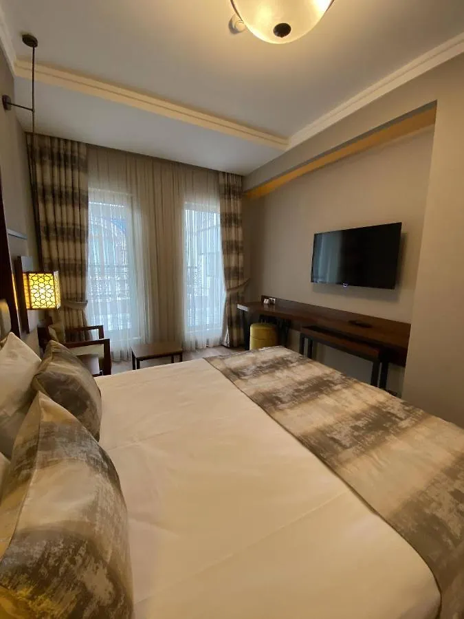 Manesol Boutique Galata Otel İstanbul Türkiye